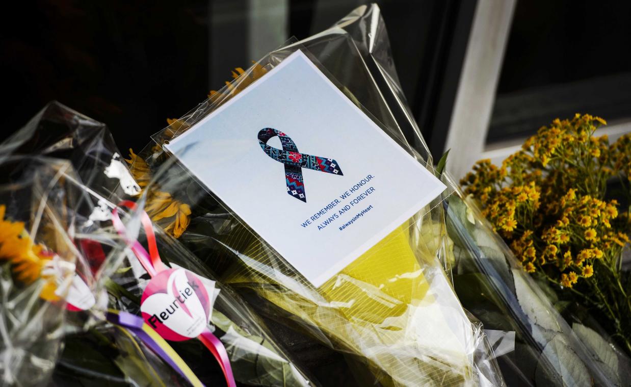 IN BEELD. Wereld herdenkt slachtoffers MH17