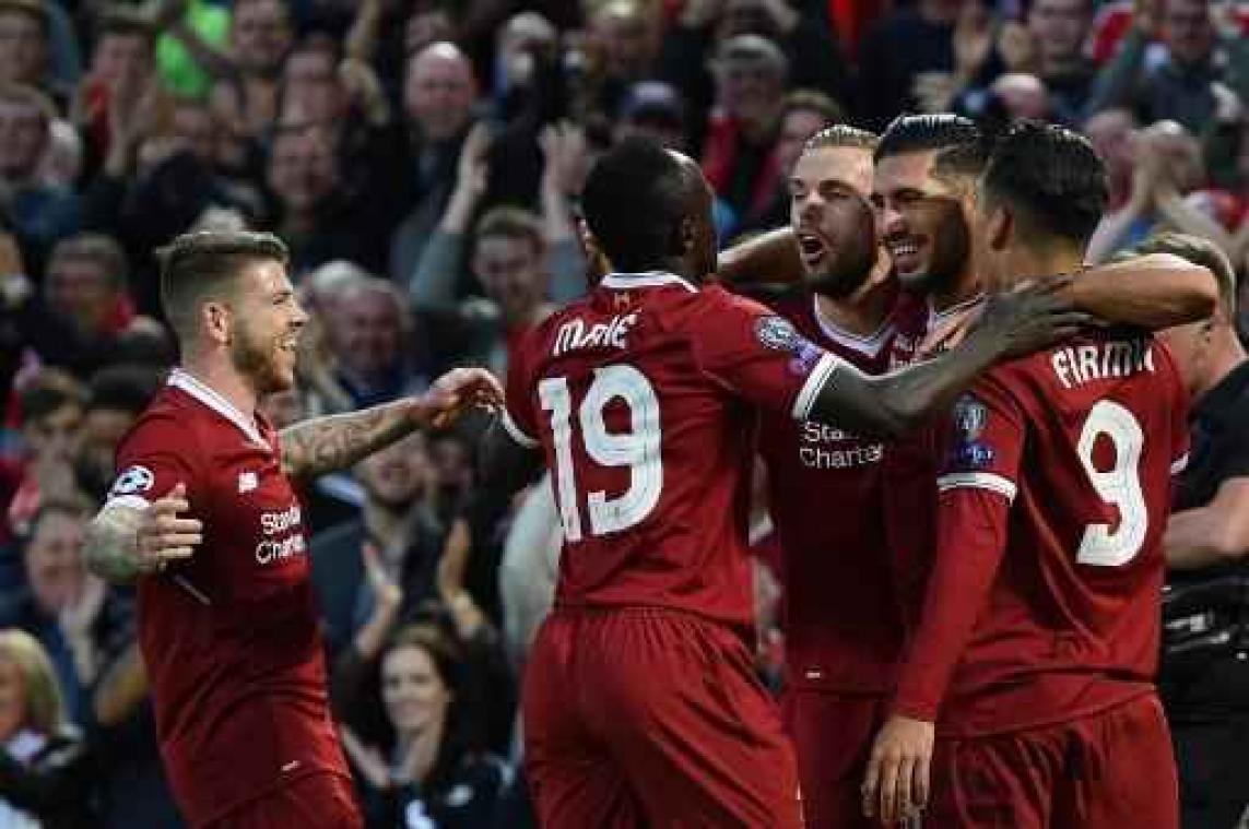 Belgen in het buitenland - Mignolet en Liverpool plaatsen zich overtuigend voor groepsfase Champions League
