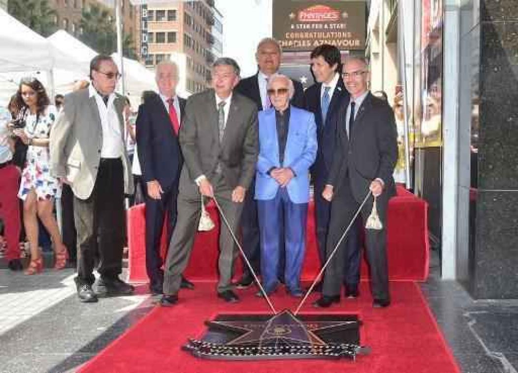Aznavour onthult ster in Hollywood