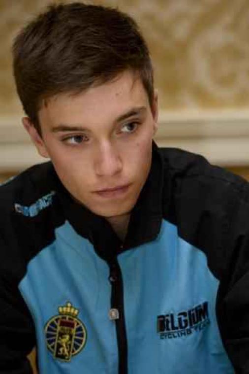 Ronde van de Toekomst - Leider Egan Arley Bernal houdt Bjorg Lambrecht van ritzege
