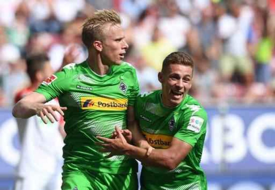 Belgen in het buitenland - Wolfsburg pakt eerste driepunter van het seizoen op bezoek bij Frankfurt