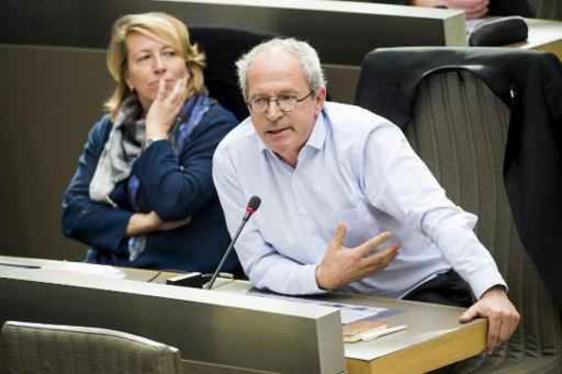 Militairen aangevallen in Brussel - "Dader al vier maanden niet meer in buurt woning gesignaleerd"