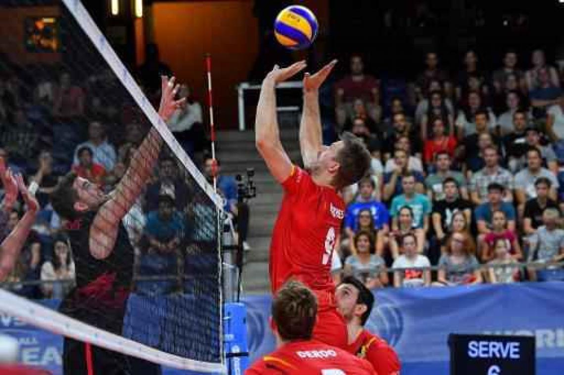 EK volley (m) - Red Dragons winnen nipt van Turkije