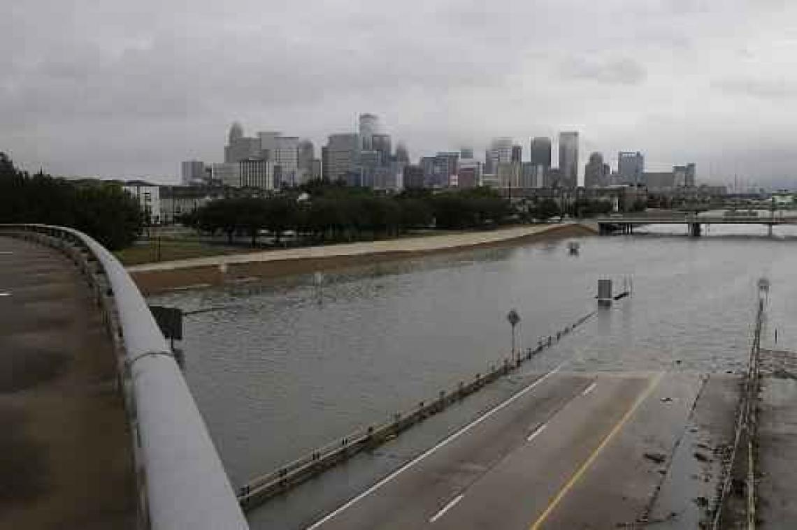 Tropische storm Harvey - VS zetten 1.000 bijkomende troepen in door aanhoudende overstromingen in Texas