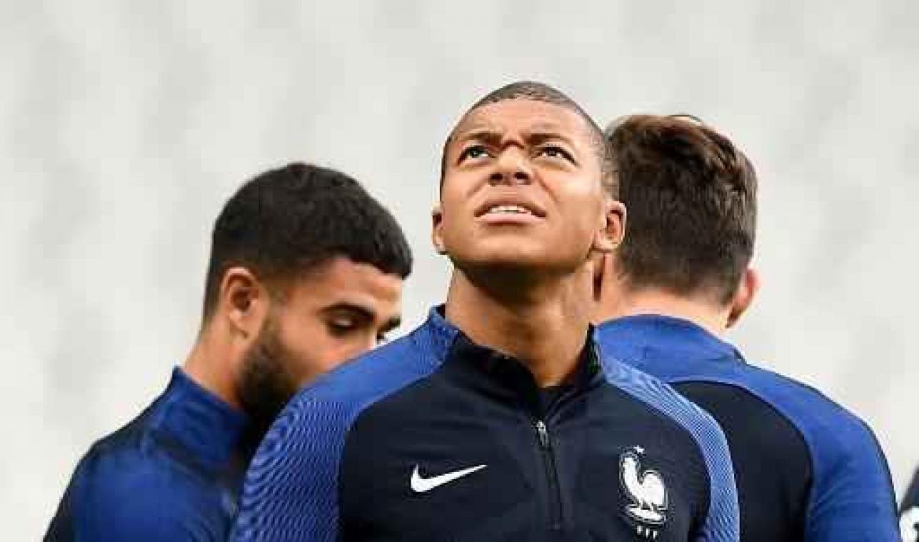 Officieel: Kylian Mbappé verlaat AS Monaco voor PSG
