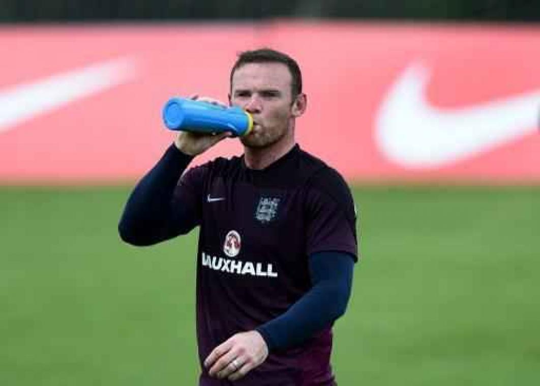 Wayne Rooney betrapt op rijden onder invloed