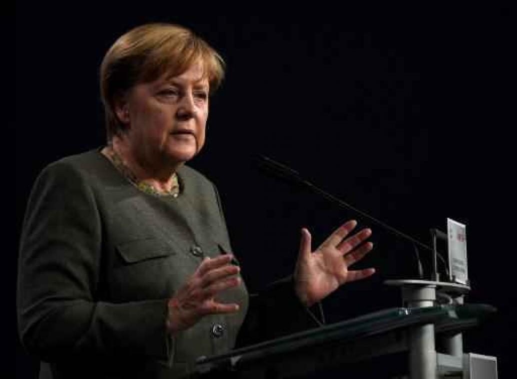 Merkel pleit voor diplomatieke oplossing voor spanning rond Noord-Korea