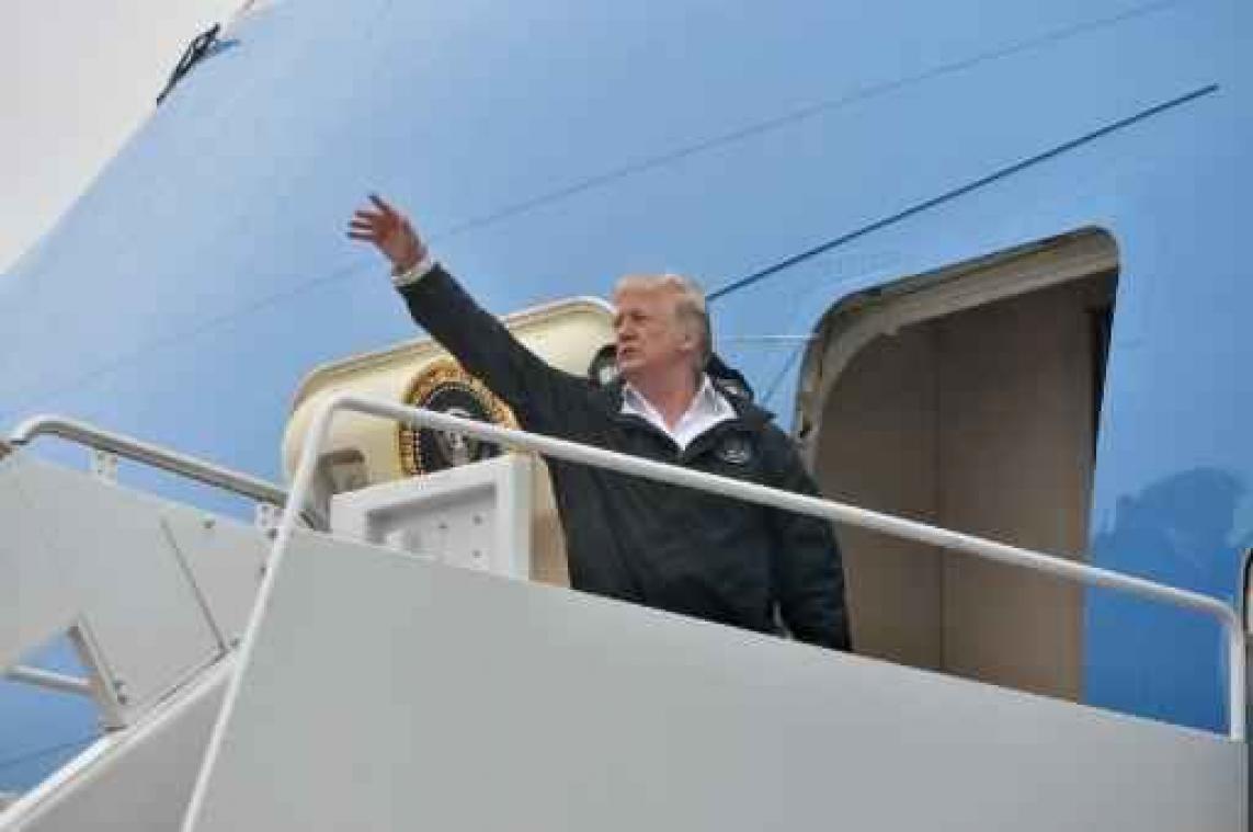Tropische storm Harvey: Trump vliegt naar overstromingsgebied in Texas