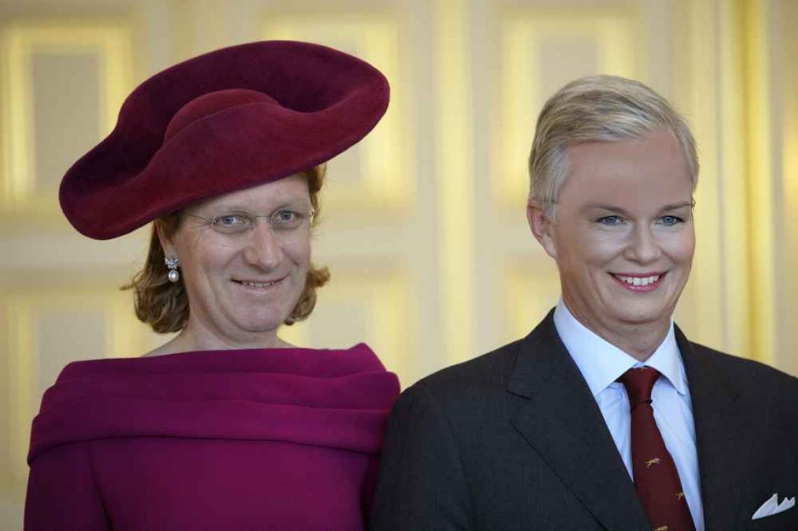 Herken jij deze BV's die een Face Swap ondergingen?