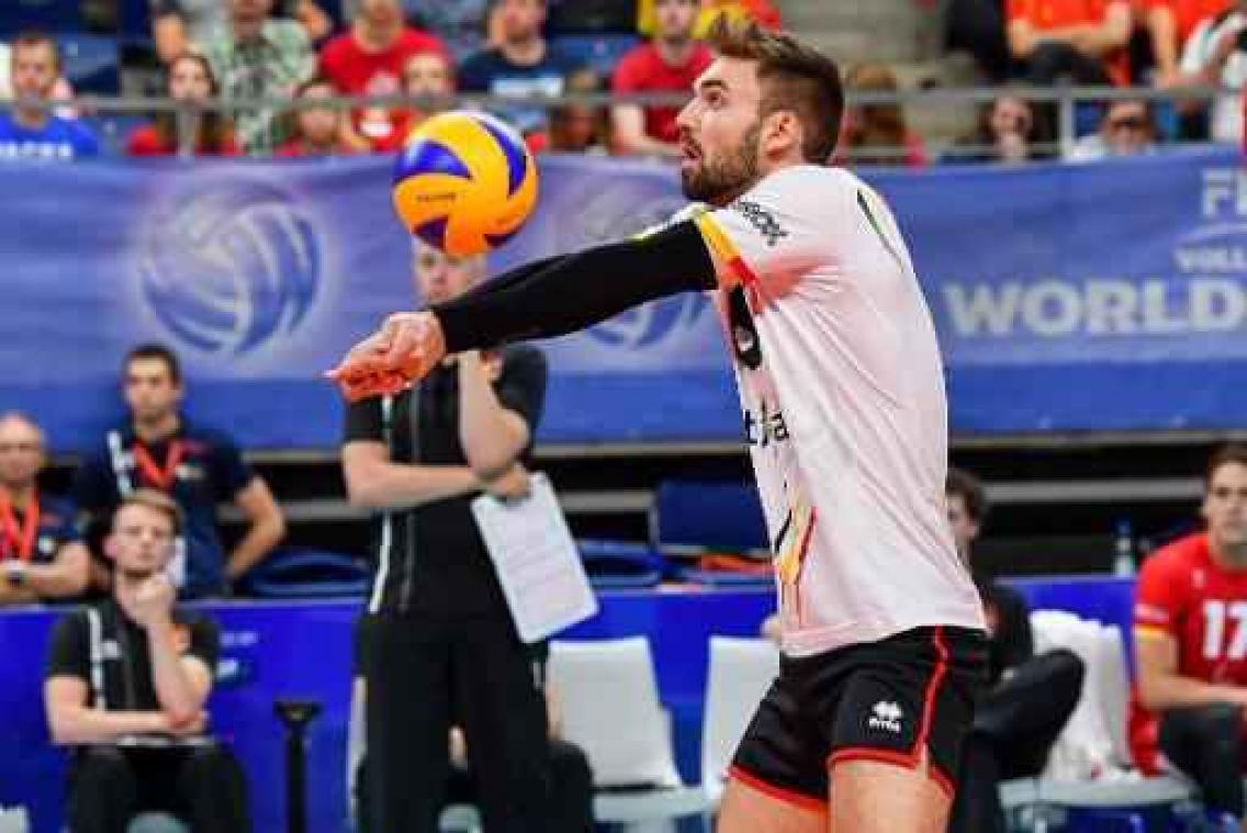 EK volley (m) - Lowie Stuer verkozen tot beste libero