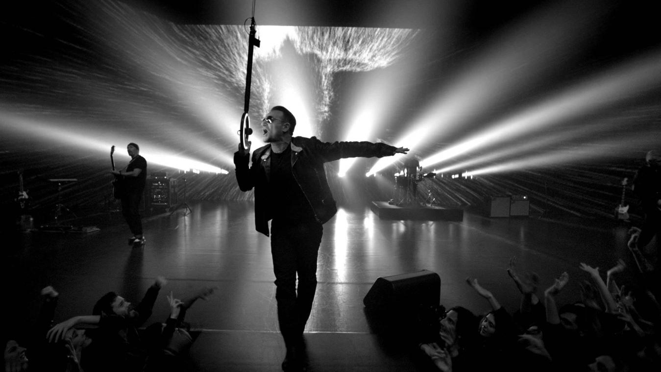 Bekijk Invisible, de nieuwe video van U2