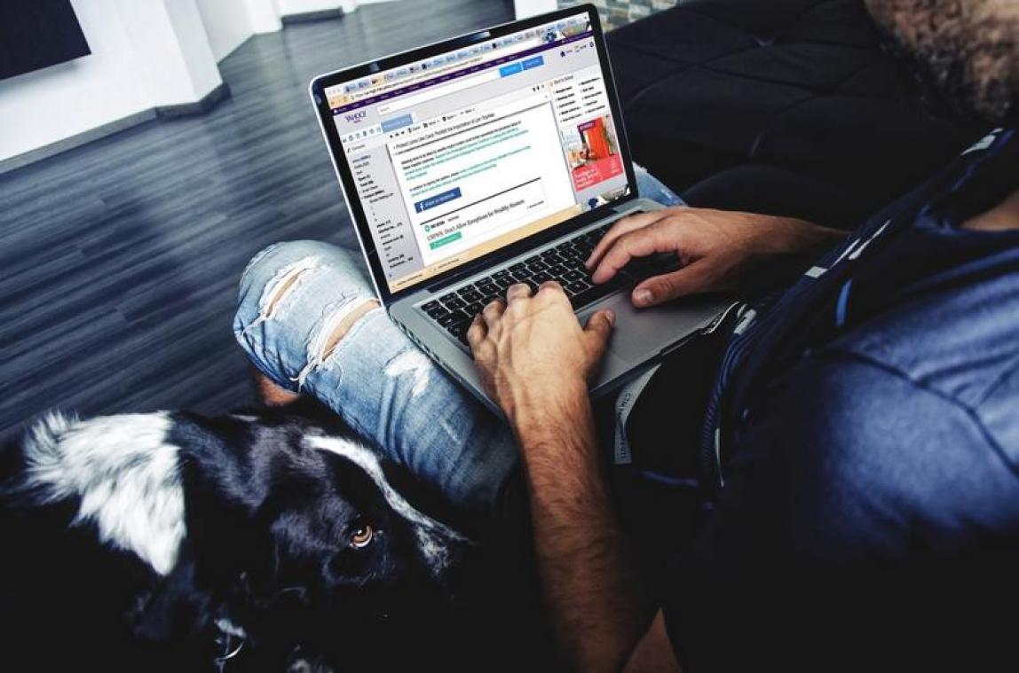 Werkgever mag niet zomaar privé-mails lezen