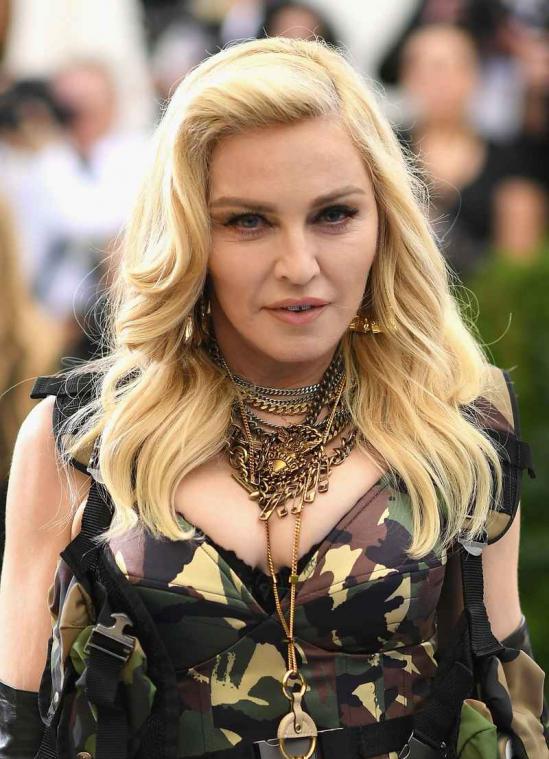 Pakjesbezorgers herkennen Madonna niet