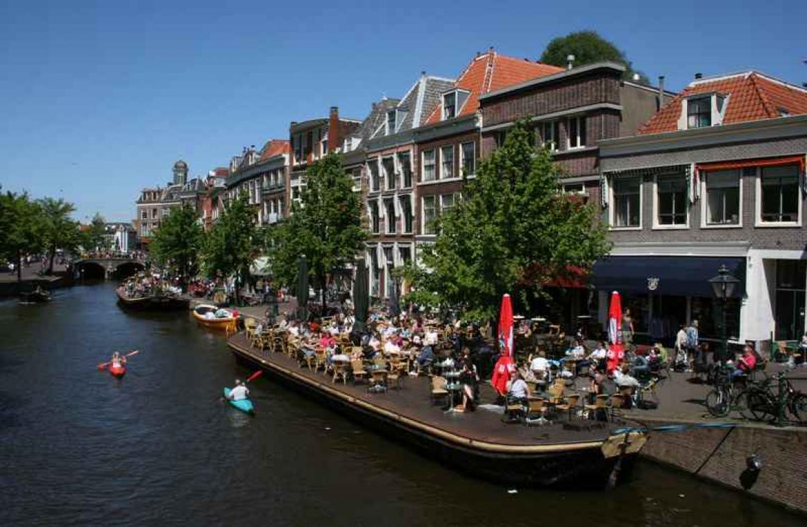 De charmes van Leiden: als de zon op het water schijnt