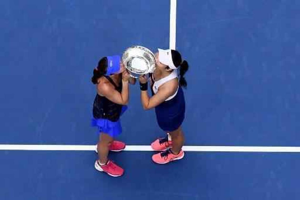 US Open - Dubbeltitel bij de vrouwen is voor Hingis en Chan