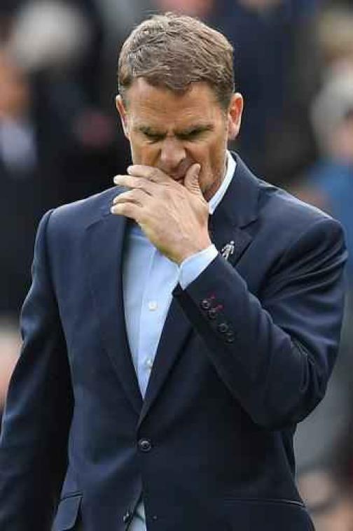 Christian Benteke neemt bij Crystal Palace afscheid van coach Frank de Boer