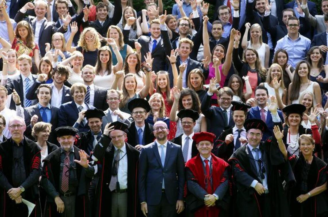 Meer Vlamingen behalen diploma