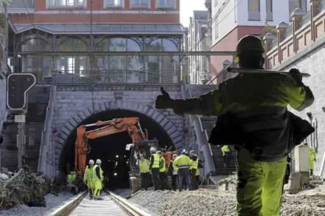 Waterlekken bij herstellingswerken in Brusselse spoortunnel onder controle