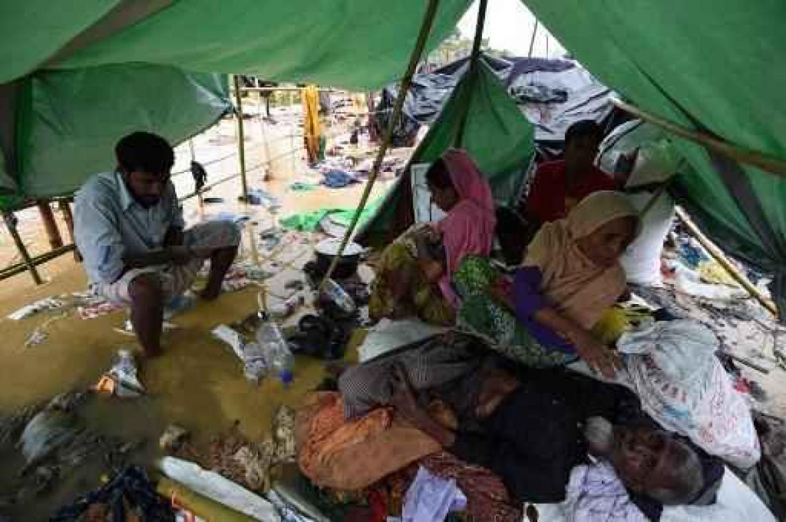 Artsen Zonder Grenzen willen humanitaire toegang tot Rakhine in Myanmar