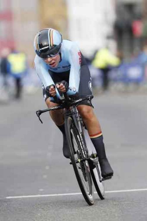 Italiaanse Pirrone kroont zich tot wereldkampioene tijdrijden bij juniores, Bossuyt 8e