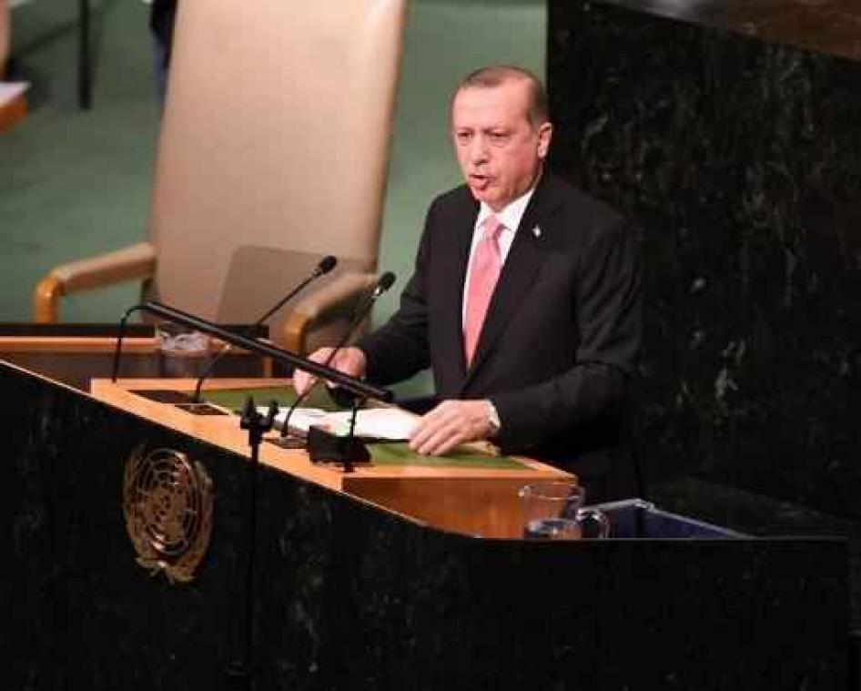 Erdogan bedreigt Noord-Irak met sancties wegens Koerdisch referendum