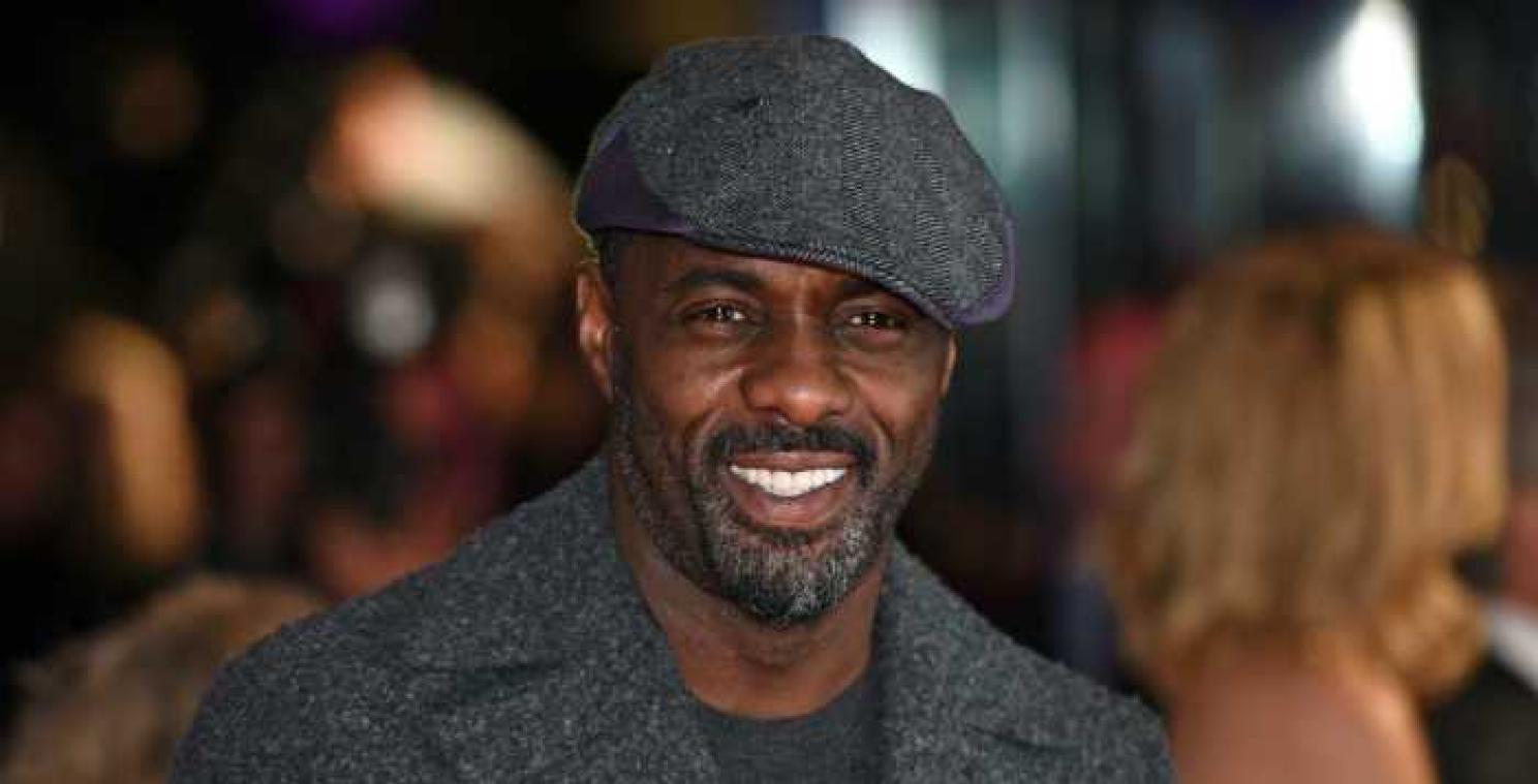 Idris Elba eerste man op de cover van Maxim