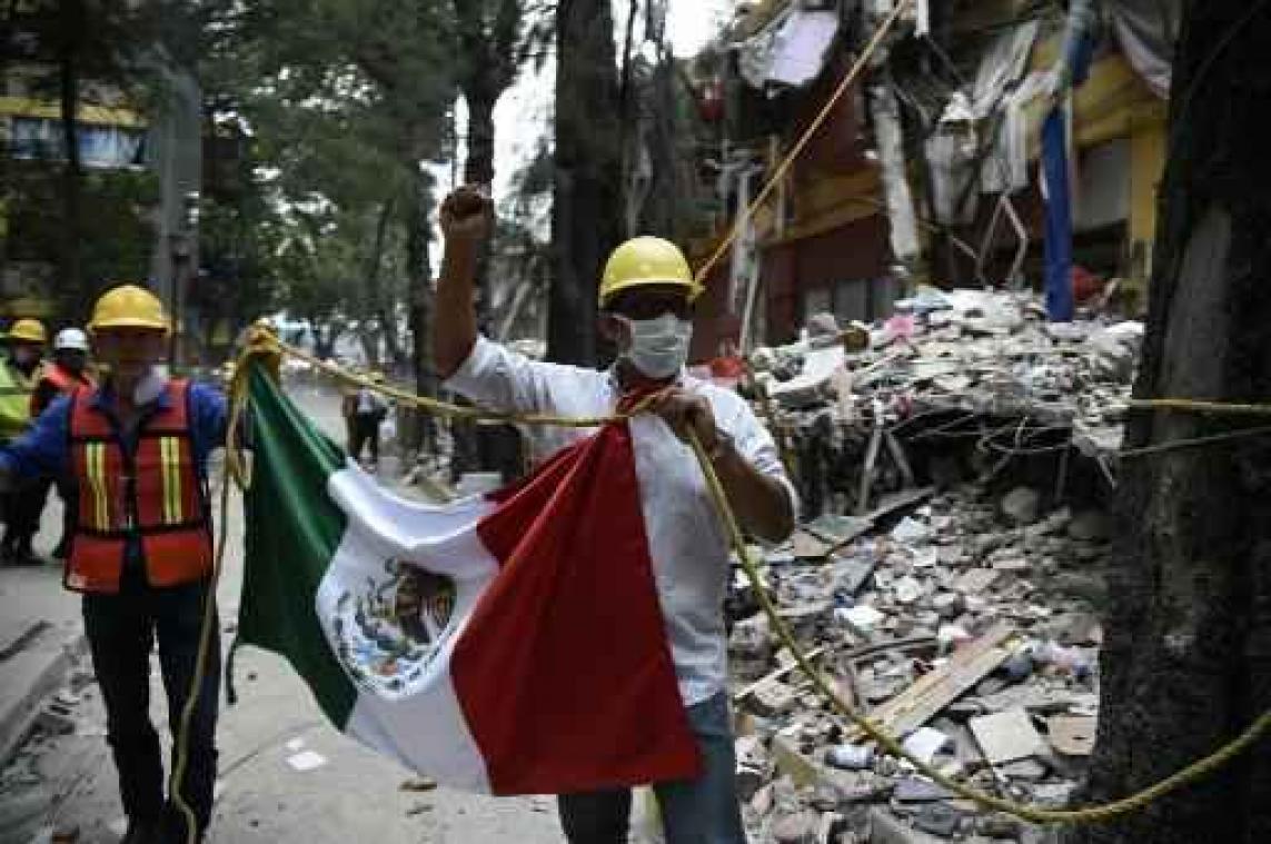 Dodentol aardbeving Mexico opgelopen tot 250