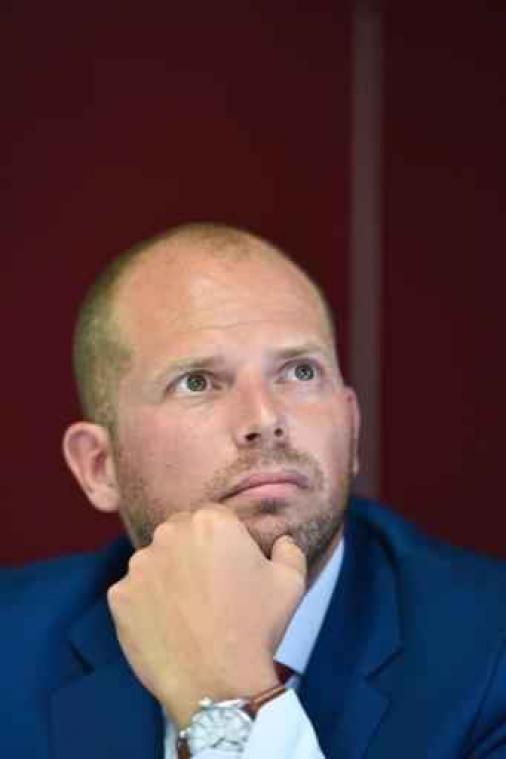 Staatssecretaris Francken dient klacht in na "nazi-afbeelding" Jong-Ecolo
