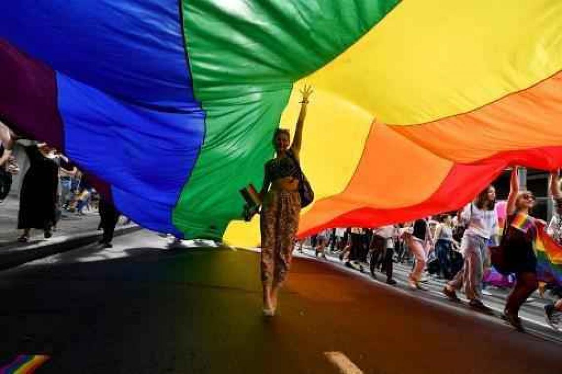 Conferentie voor ouderschap voor homomannen strijkt opnieuw neer in Brussel