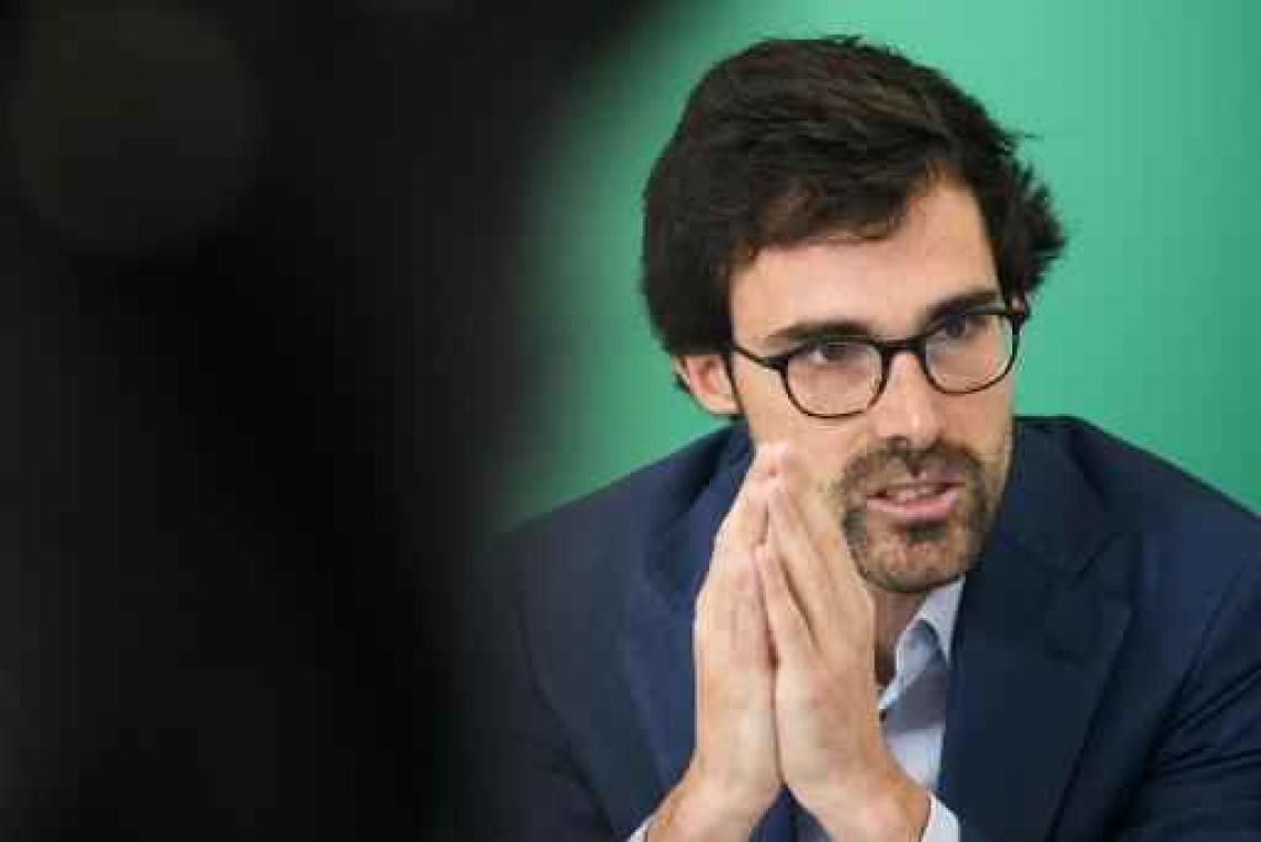 Van Overtveldt waarschuwt voor effectentaks - "Van Overtveldt saboteert alles wat nog maar naar fiscale rechtvaardigheid ruikt"