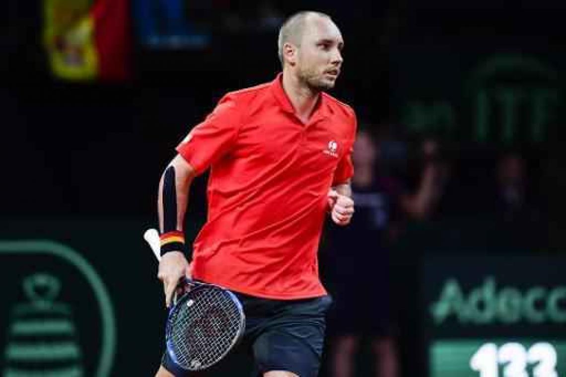 Steve Darcis zet Chinese wildcard opzij in eerste ronde in Shenzhen