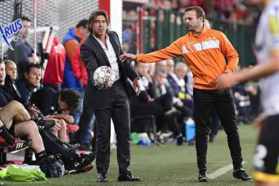 Standard-coach Sa Pinto mag in clasico op bank zitten