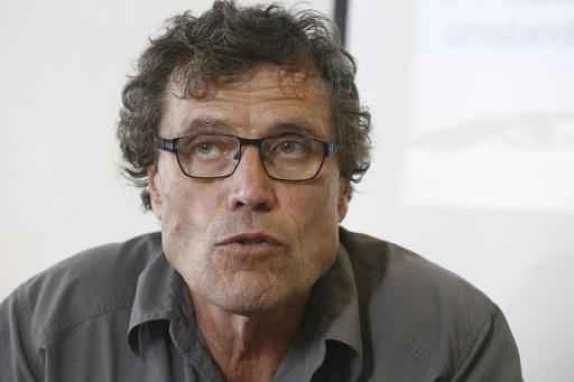Alain Hubert in verdenking gesteld van belangenvermenging