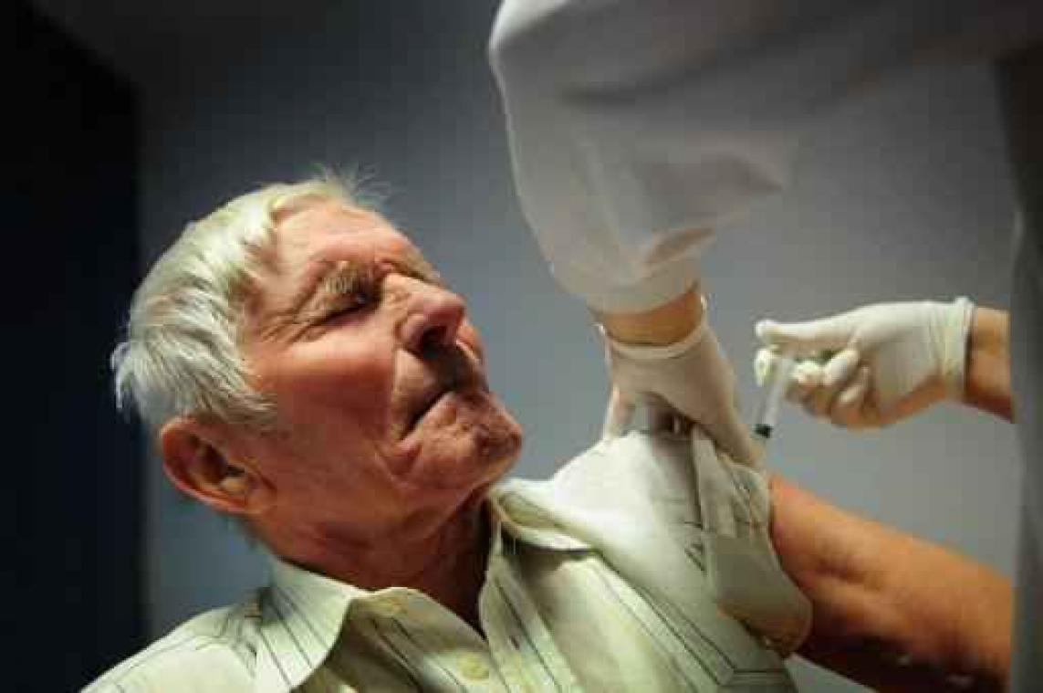 Risicopatiënten onvoldoende gevaccineerd tegen griep in België Risicopatiënten onvoldoende gevaccineerd tegen griep in België