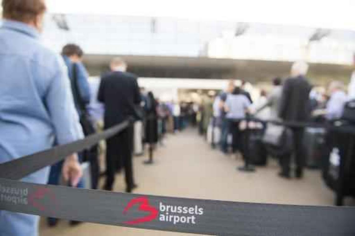 "Chaos op luchthavens door problemen met check-in": enkele problemen op Brussels Airport