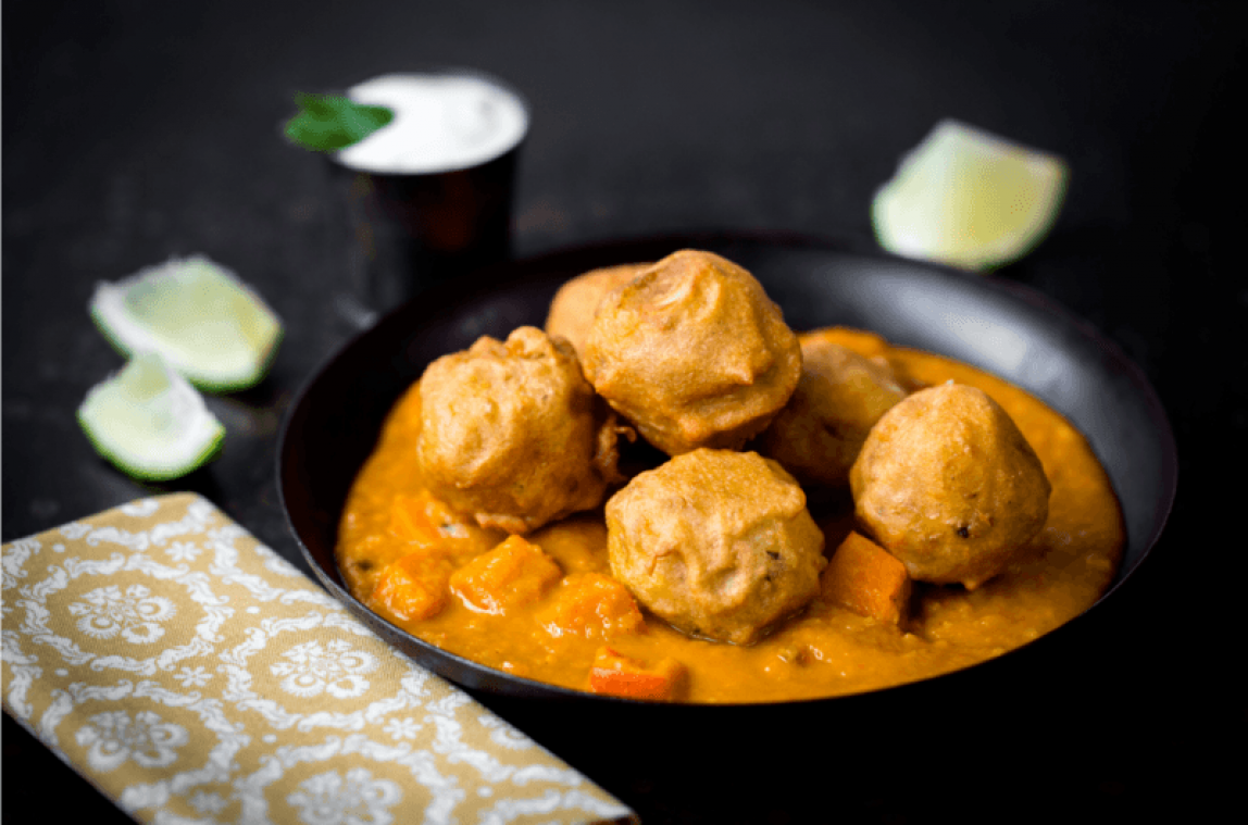 Kefta van aardappelen met curry van kastanjepompoen