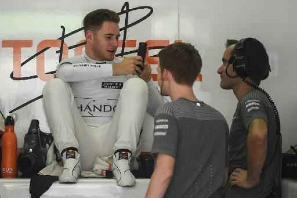 Stoffel Vandoorne klokt twaalfde tijd in eerste vrije oefensessie GP Maleisië