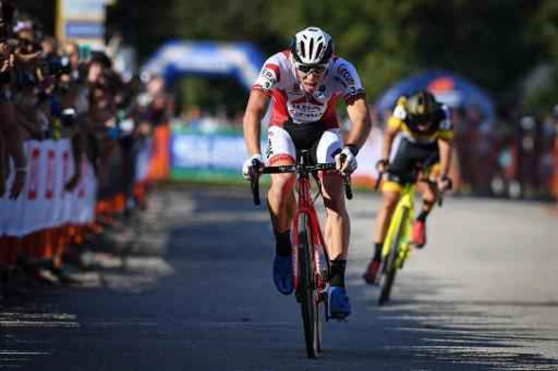 Laurens Sweeck pakt in Neerpelt derde zege van het seizoen