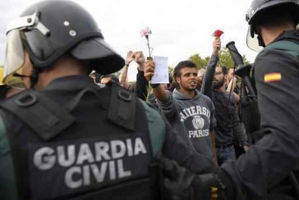 Referendum Catalonië - Al meer dan 460 gewonden door Spaans politiegeweld
