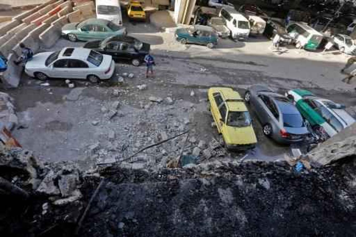 Zestien doden bij dubbele bomaanslag op politiecommissariaat in Damascus