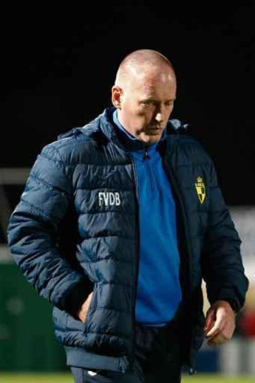 Frederik Vanderbiest is geen coach meer van Lierse