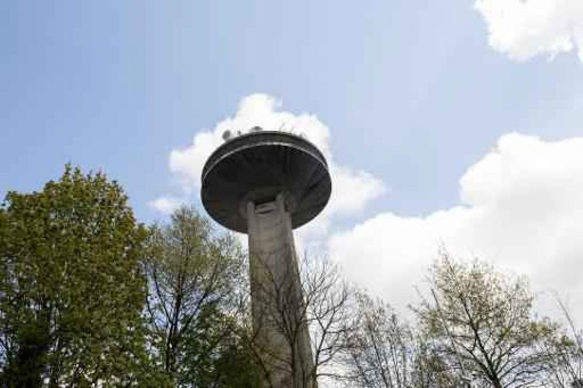 VRM legt boetes op aan Eén en VTM