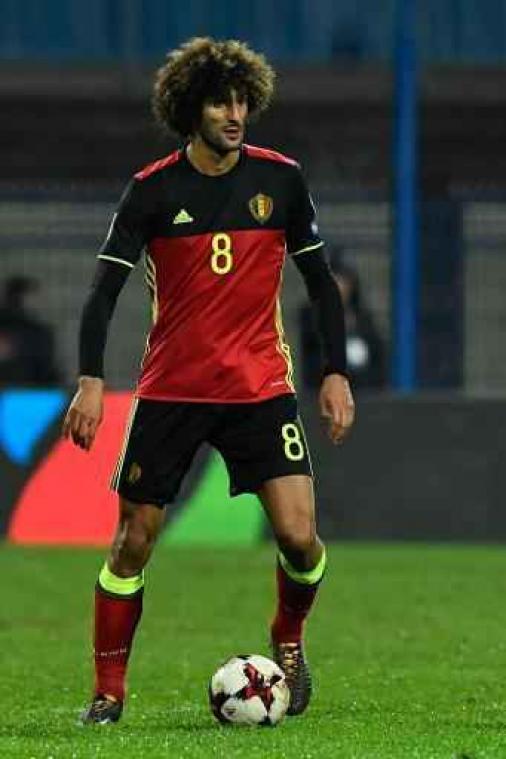 Marouane Fellaini staat enkele weken aan de kant met knieletsel