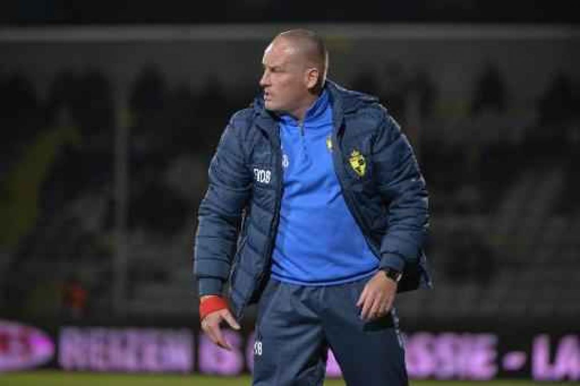 Proximus League - Fred Vanderbiest wordt assistent van Dennis van Wijk bij Roeselare