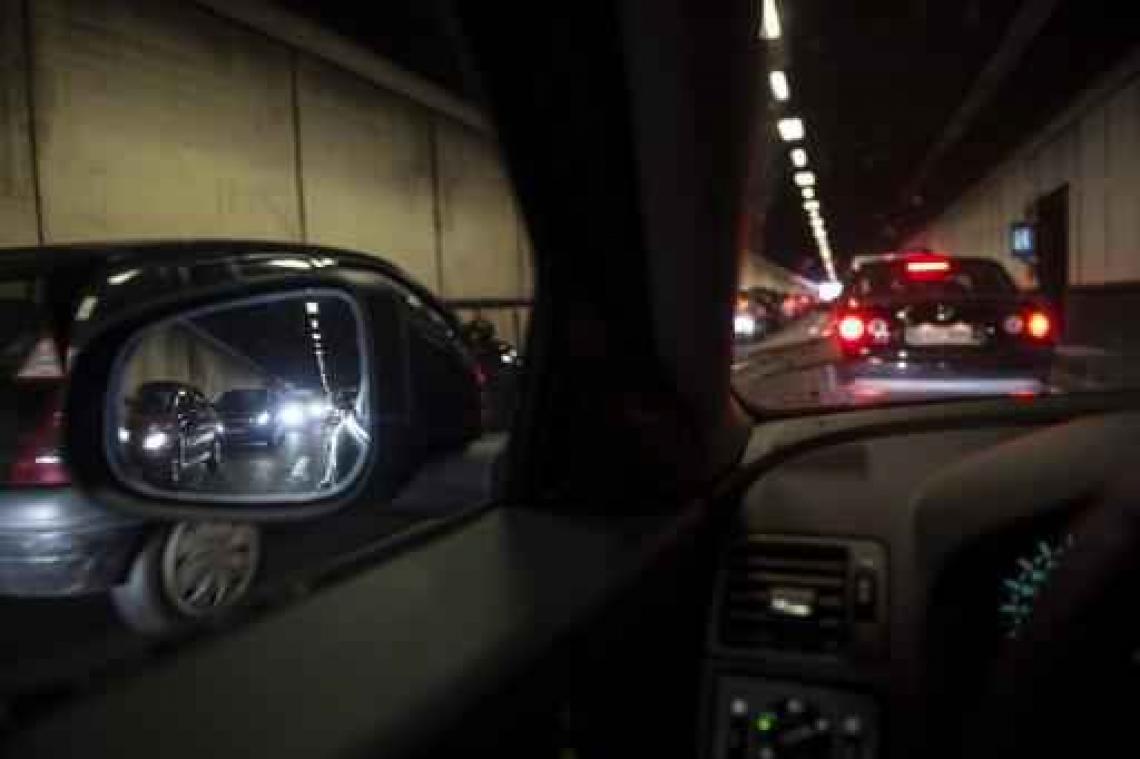 Al vroeg files in Brusselse tunnels