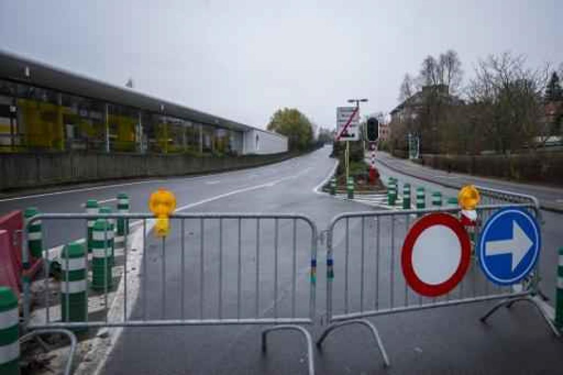 Prioriteit is snelle opening Hermann-Debrouxviaduct, maar afbraak op lange termijn
