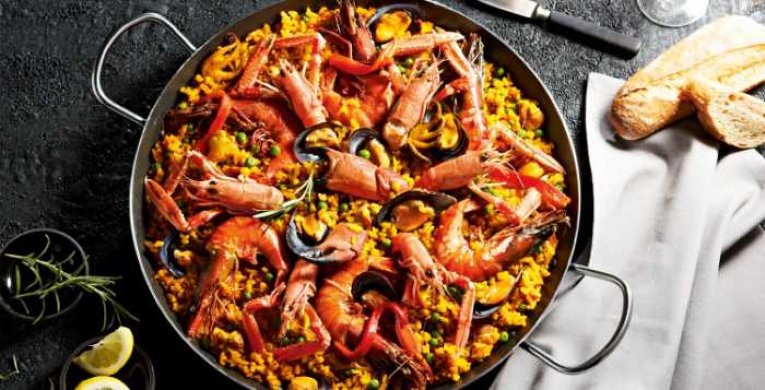 Breng de Spaanse zon op tafel met paella