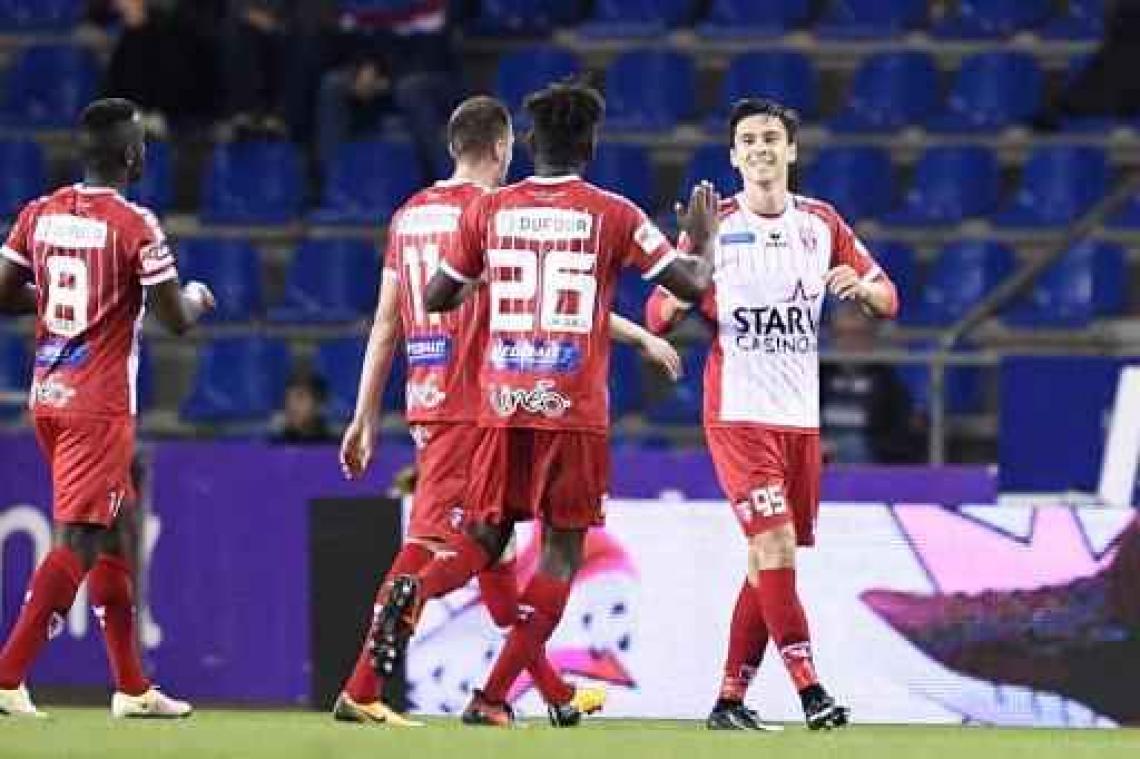 Jupiler Pro League - Moeskroen pakt op een diefje punt bij Genk, ook Lokeren en STVV spelen gelijk