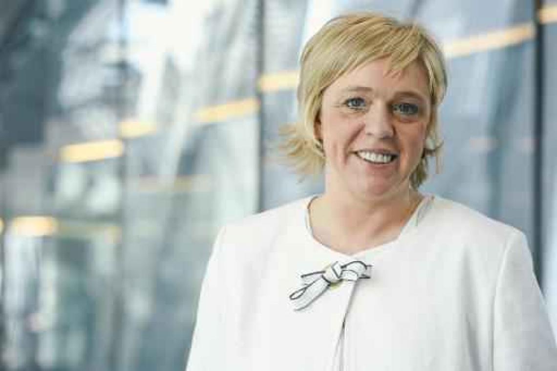 Hilde Vautmans (Open Vld) vraagt mannen om actie te ondernemen met '#NOTme'