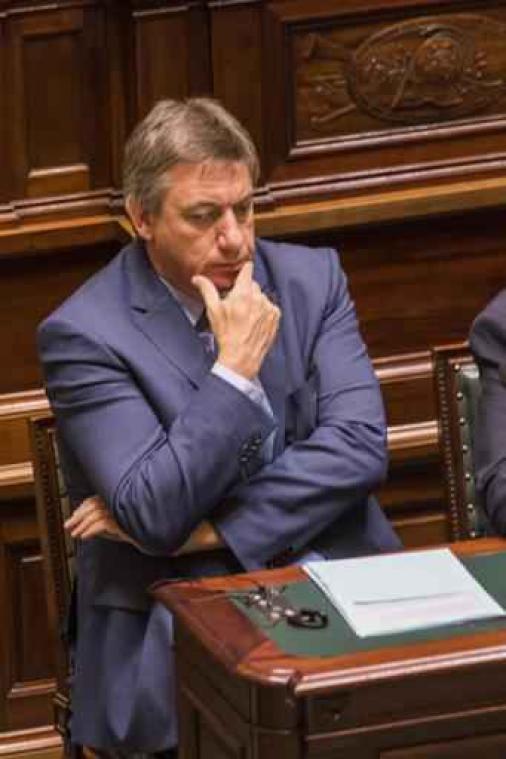 Jambon en Europese hulpdiensten houden eerbetoon voor terreurslachtoffers